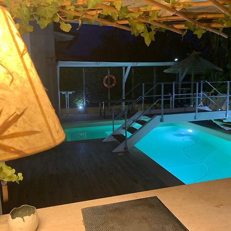 L'Oasi Di Franco Bed & Breakfast Villa San Pietro Bagian luar foto
