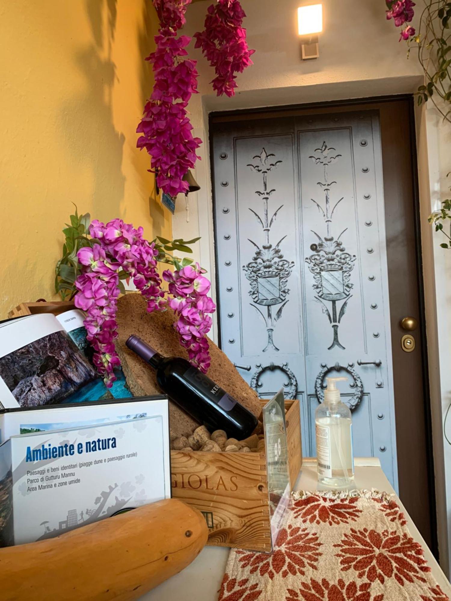 L'Oasi Di Franco Bed & Breakfast Villa San Pietro Bagian luar foto